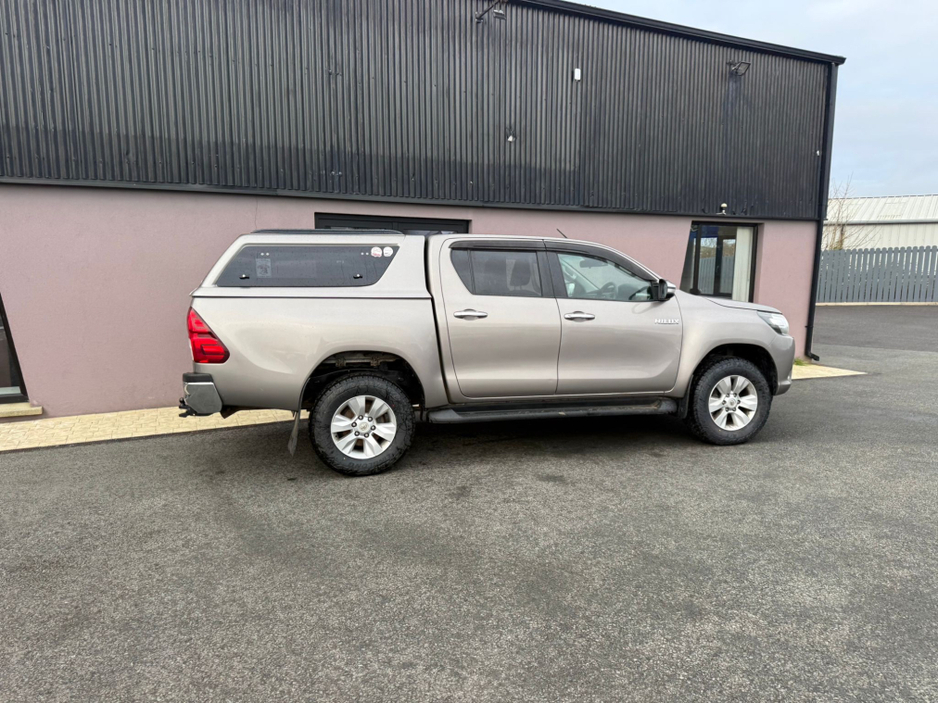 2018 Toyota Hilux - image 6