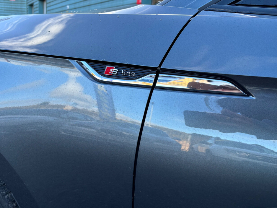 2017 Audi A5 2.0TFSI 252 S-Tronic quattro S Line €22,950