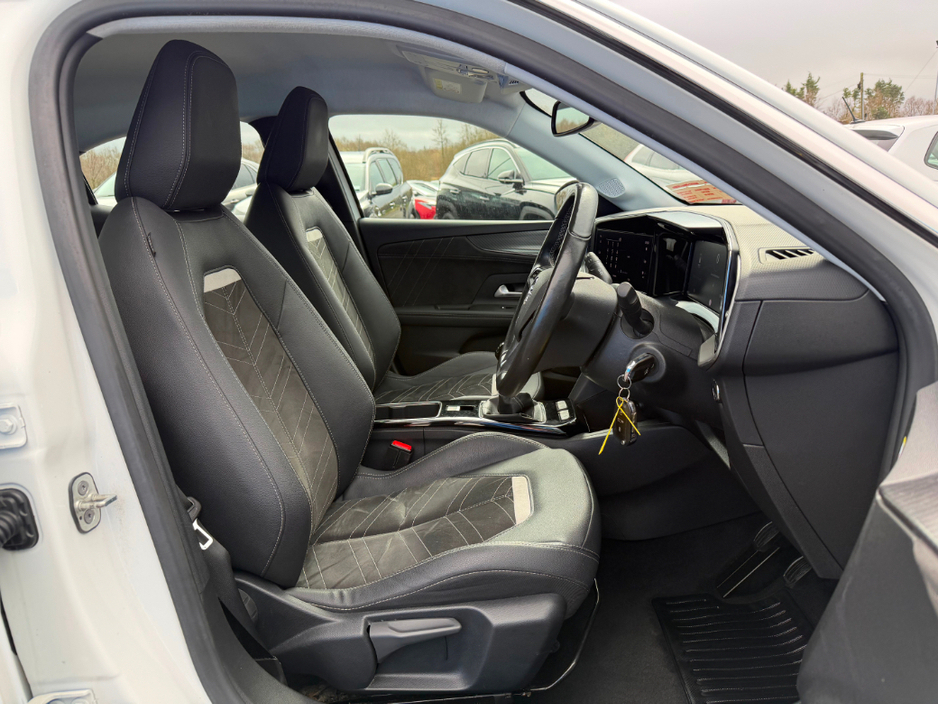 2023 Opel Mokka - image 5