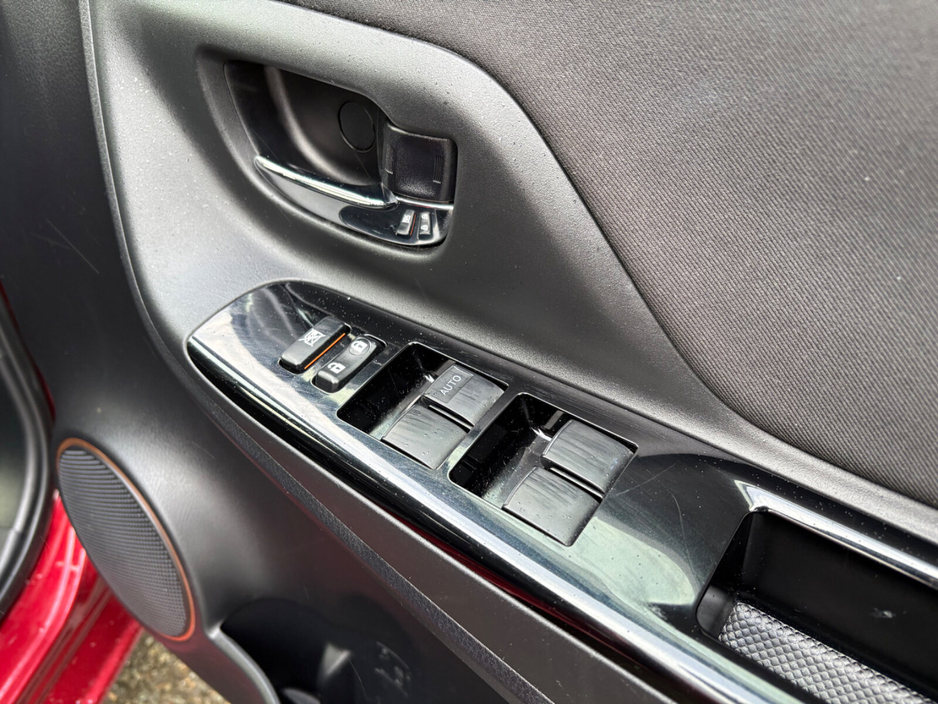 2018 Toyota Vitz  €11,900