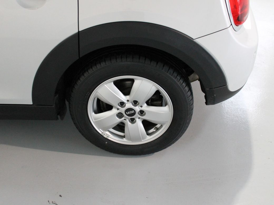 2020 MINI Cooper Classic CLA5 4DR Auto €23,250