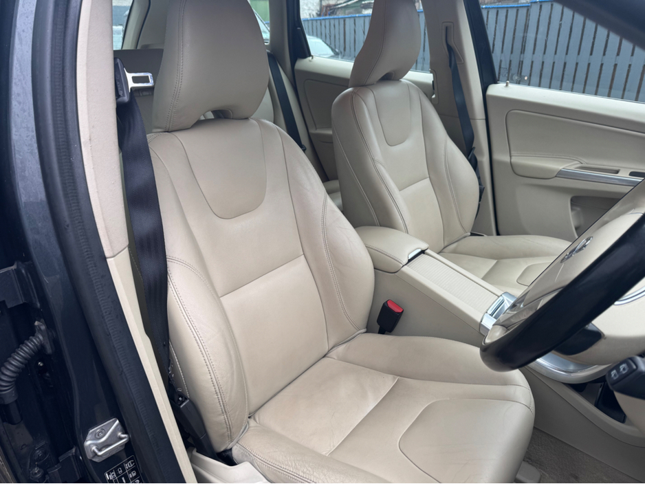 2017 Volvo XC60 2.0 D4 SE NAV 190BHP AUTO 5DR €20,877