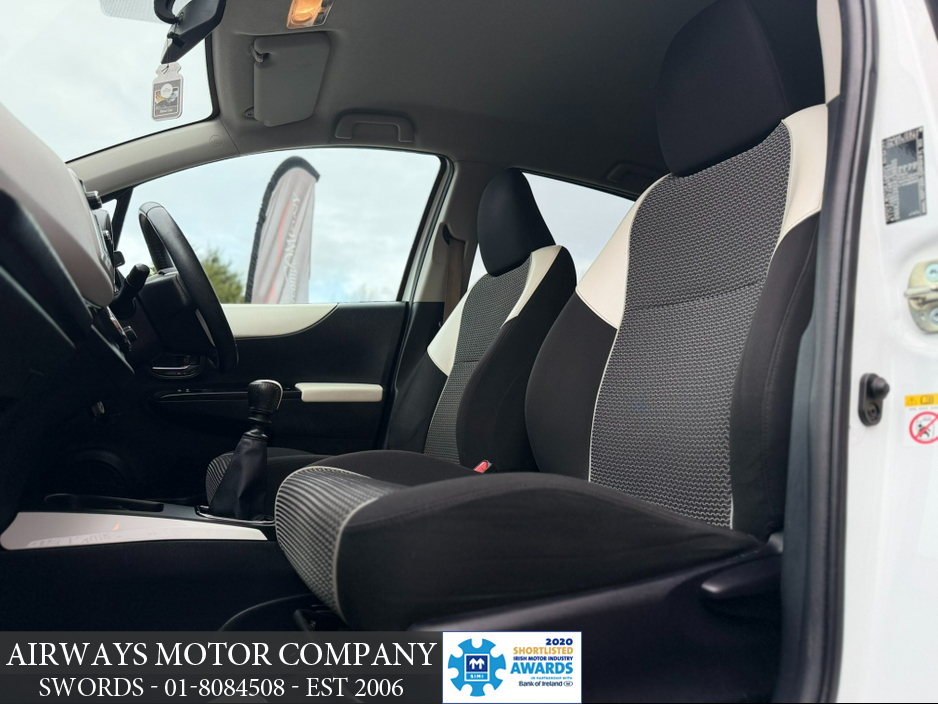 2013 Toyota Yaris 1.33 VVT-I TREND 5DR - FRESH NCT €6,950