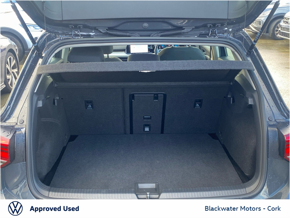 2024 Volkswagen Golf 1.5TSI 5DR LIFE HYBRID AUTOMATIC €31,995