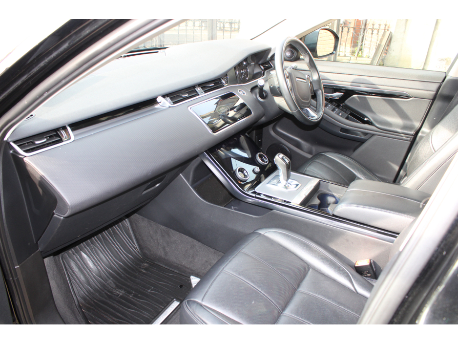 2020 Land Rover Range Rover Evoque - image 11