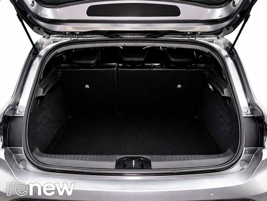 2025 Renault Clio - image 12