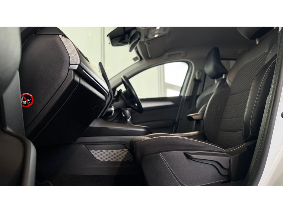 2021 Renault Arkana - image 7