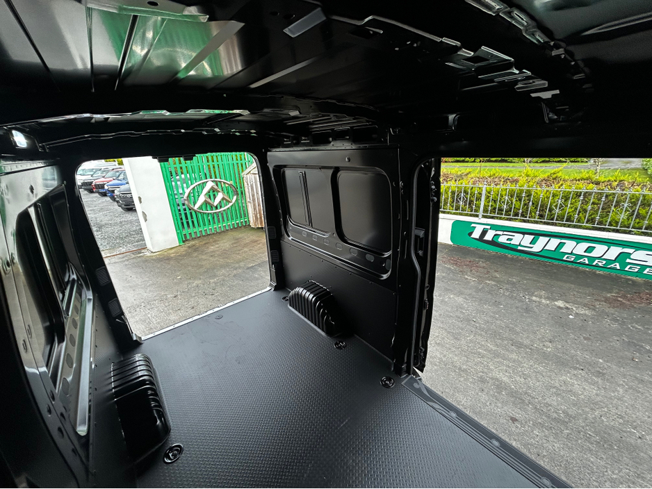 2026 Maxus Deliver 9 - image 10