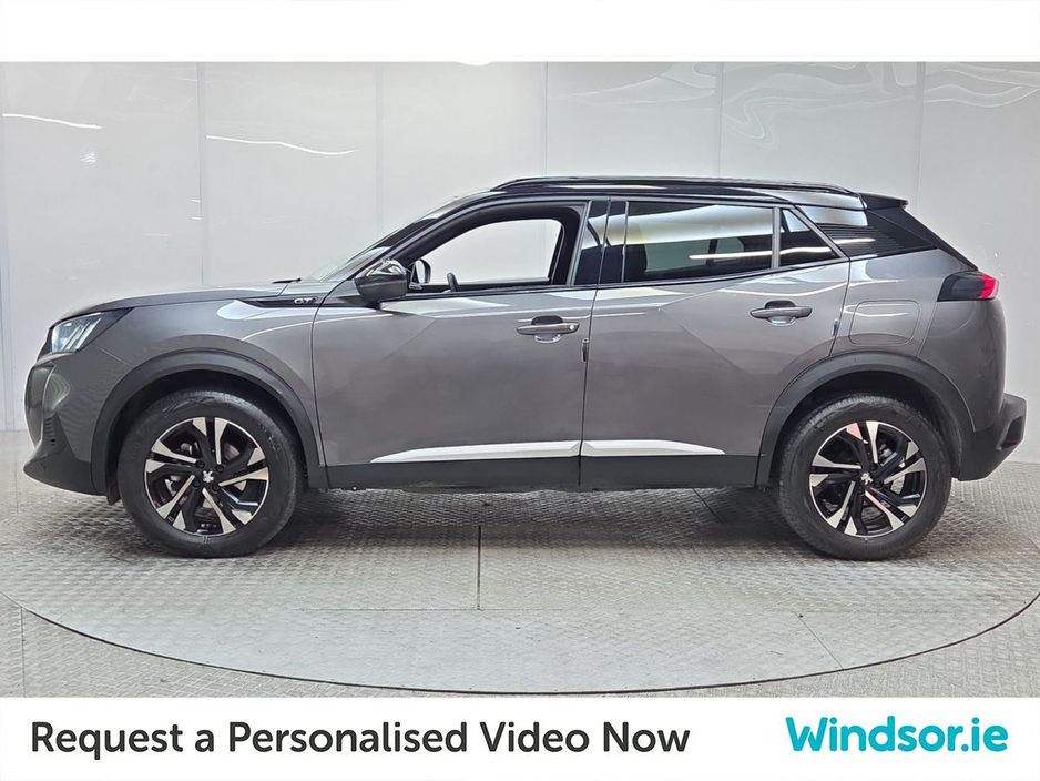 2023 Peugeot 2008 - image 5