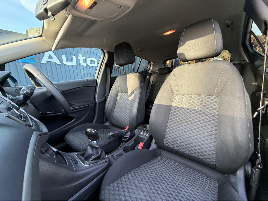 2017 Opel Astra SPORT - 1.4L PETROL - MANUAL - 12M WARRANTY - CAR: €9,950