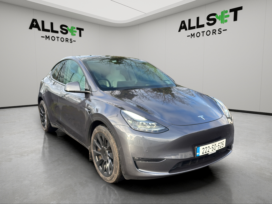 2022 Tesla Model Y AWD LR €31,950