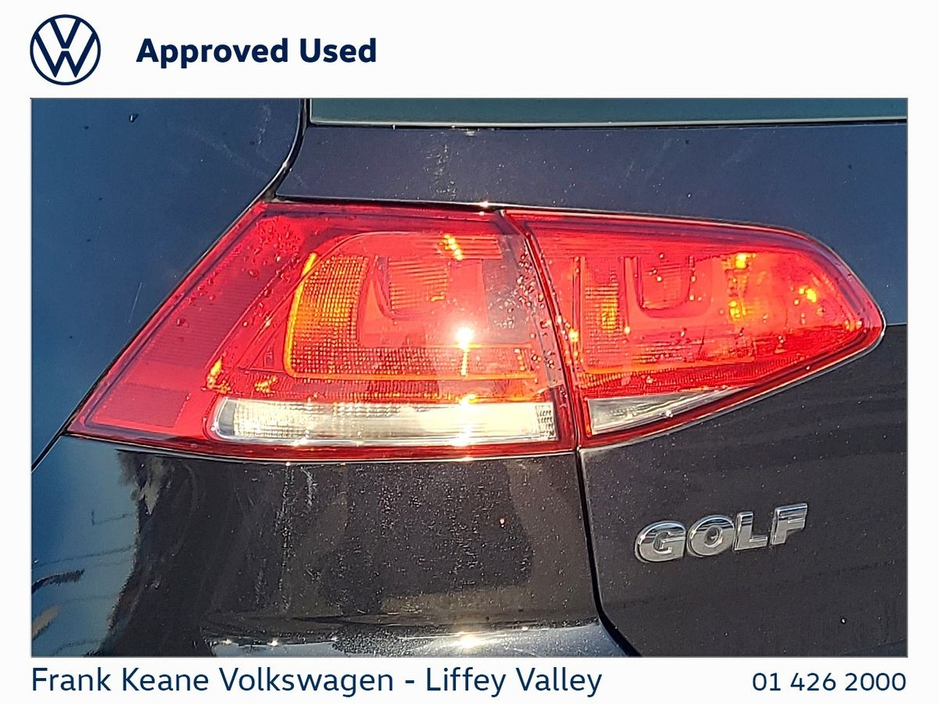 2015 Volkswagen Golf - image 17