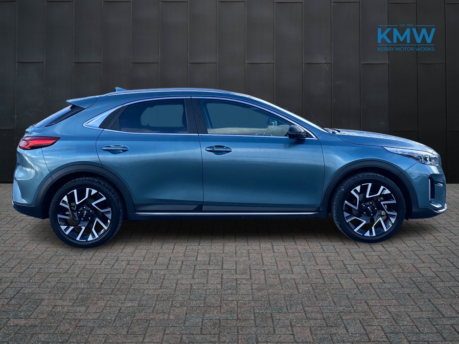 2024 Kia XCeed 1.6 PHEV Auto..Full Leather €30,500