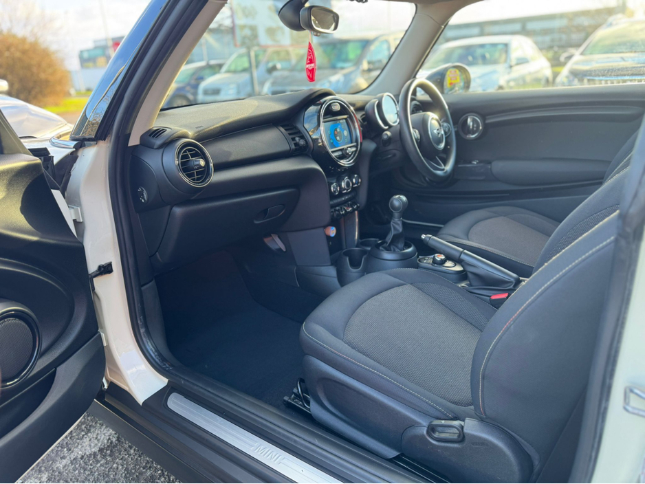 2019 MINI One LOW KMS NCT TOP SPEC €16,490