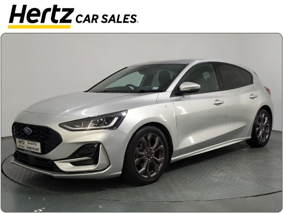 2023 Ford Focus - image 7