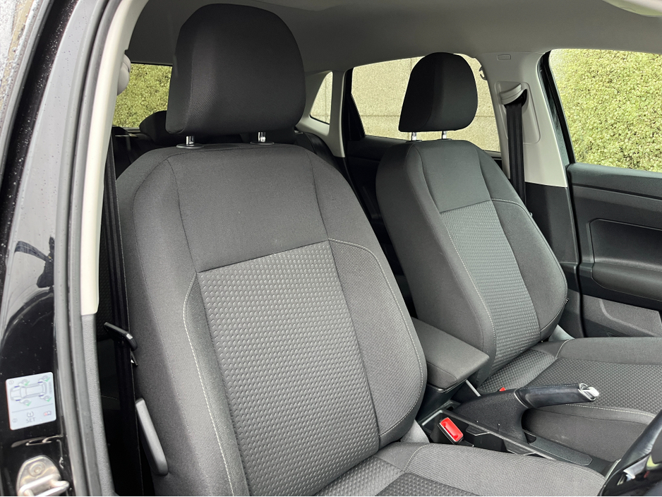 2020 Volkswagen Polo COMFORTLINE AUTOMATIC 1.0 PETROL //LOW MILES//REVERSE CAMERA//ADAPTIVE CRUISE CONTROL//WIRELESS PHONE CHARGING// €17,950