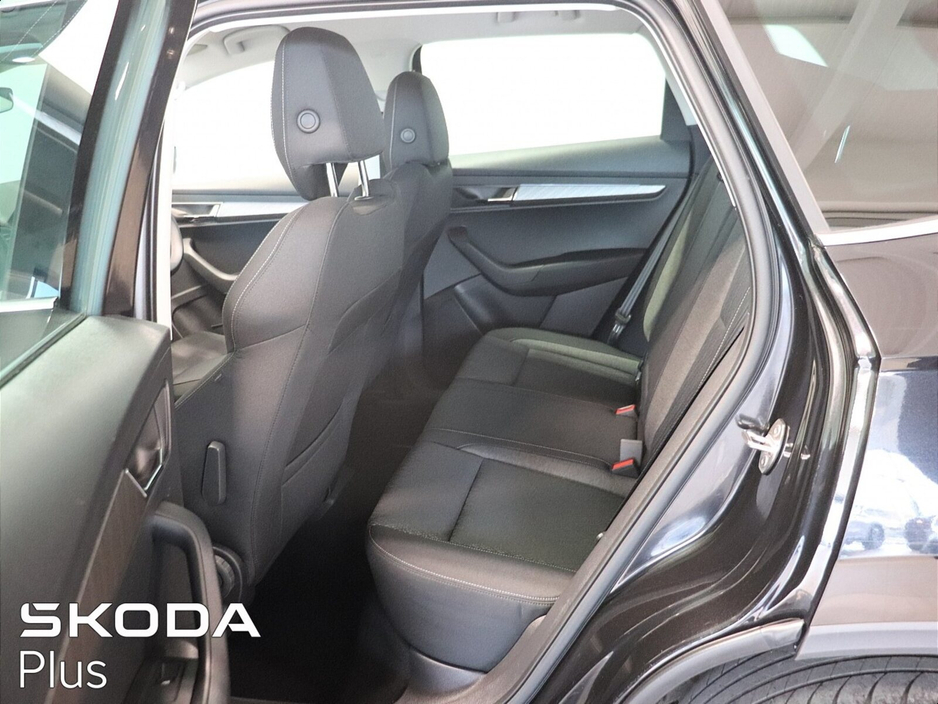 2024 Skoda Karoq - image 7