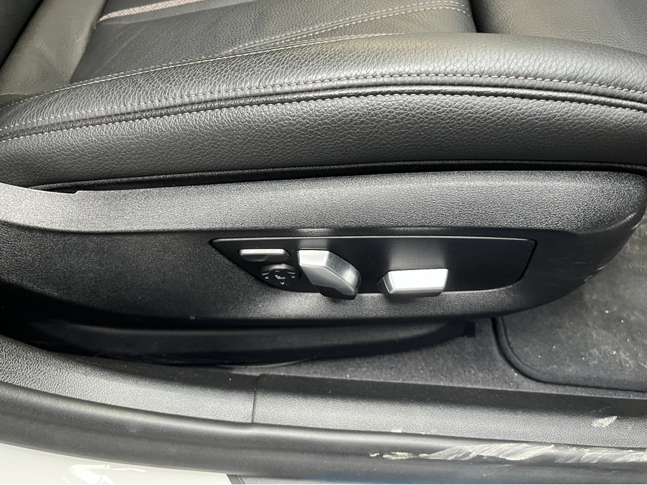 2021 BMW 5 Series €35950 2021 BMW 530E M-SPORT EDITION JOY+ 2.0 AUTOMATIC / CRUISE CONTROL / 360° PARKING CAMERA / ELECTRIC MEMORY & HEATED SEATS / PADDLE SHIFTERS / APPLE CARPLAY / AMBIENT LIGHTS / HEATED REAR SEAT €35,950