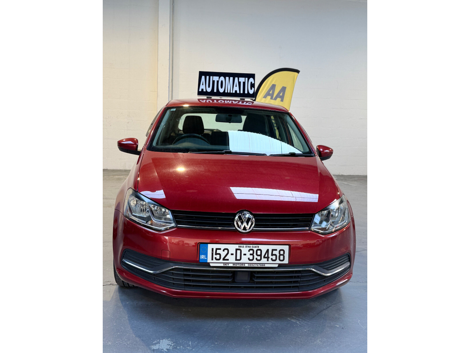 2015 Volkswagen Polo - image 2