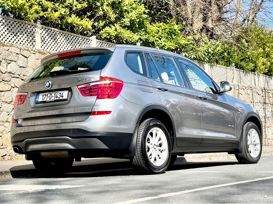 2017 BMW X3 - image 8
