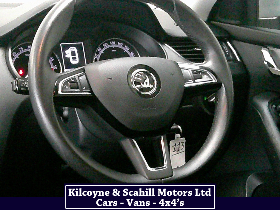 2019 Skoda Octavia - image 18