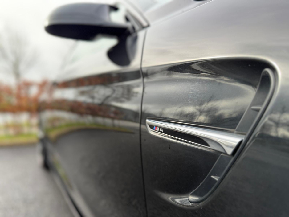 2014 BMW M4 - image 10