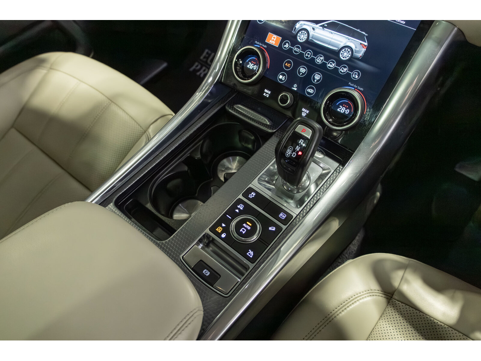 2020 Land Rover Range Rover Sport 2.0 Si4 PHEV 404 PS 4WD Auto HSE €47,950