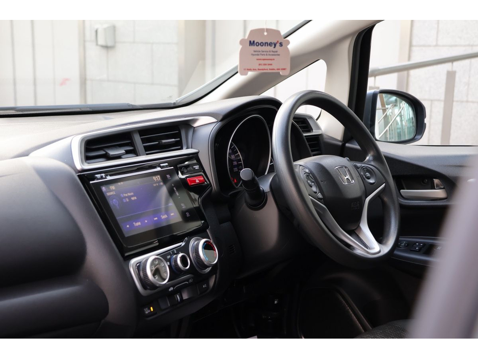 2018 Honda Jazz - image 16