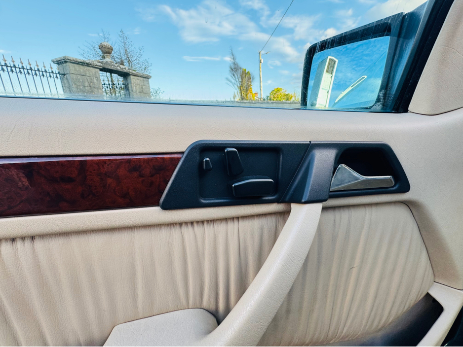 1995 Mercedes-Benz E Class E 320 COUPE AUTO €12,950