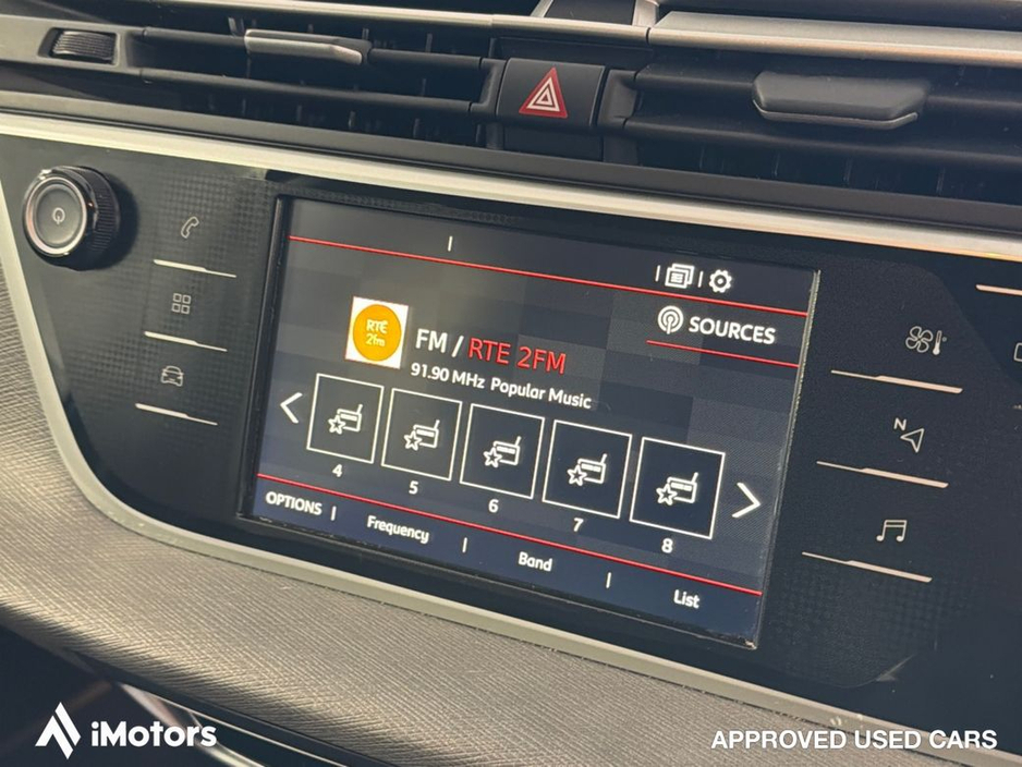 2022 Citroen Grand C4 Picasso - image 25