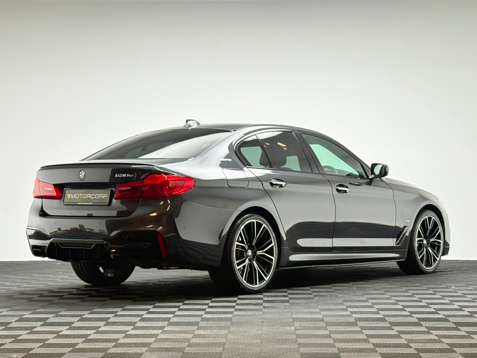 2018 BMW 5 Series 530E M SPORT €26,990