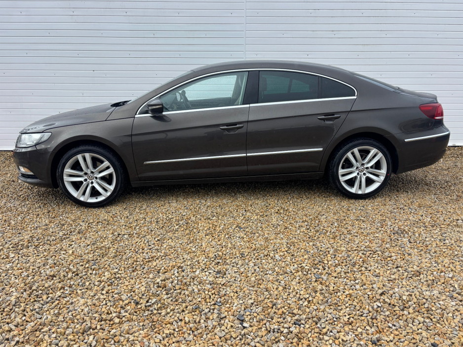 2014 Volkswagen CC - image 14