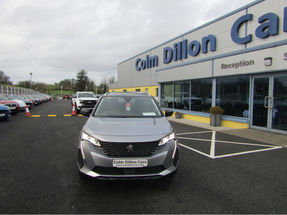 2022 Peugeot 3008 ALLURE PREMIUM PLUS ***LOW KMS***