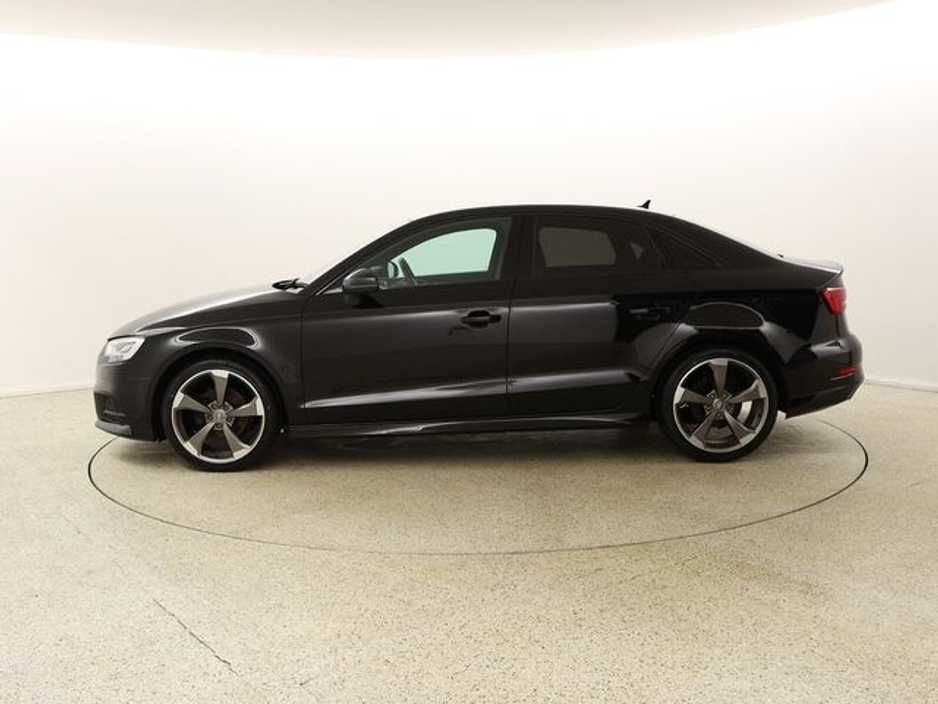 2016 Audi A3 - image 4