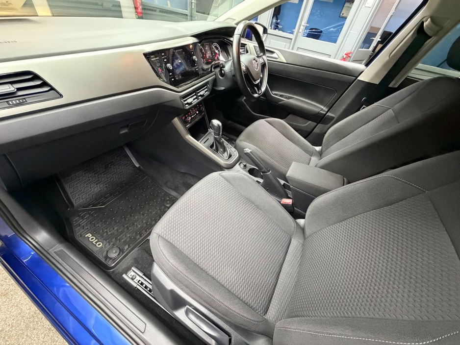 2018 Volkswagen Polo - image 25