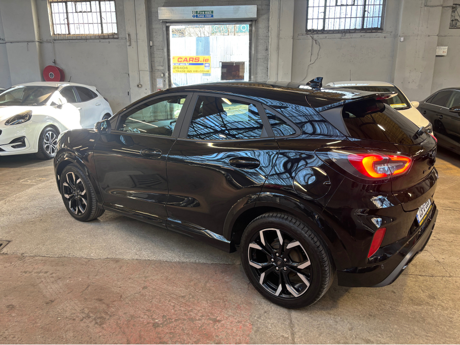 2023 Ford Puma - image 3