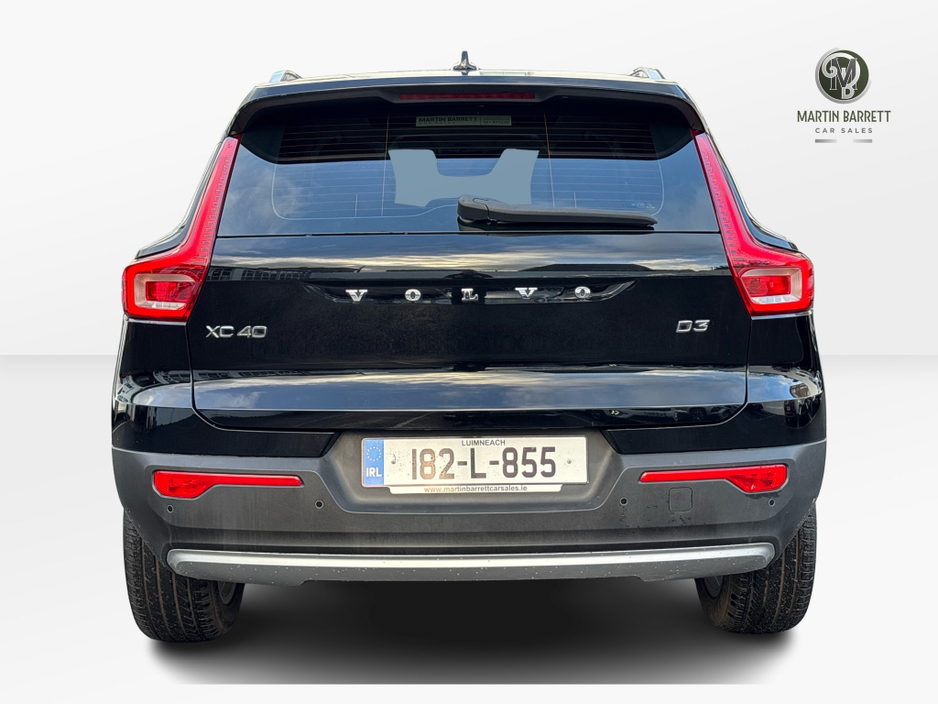 2018 Volvo XC40 - image 17