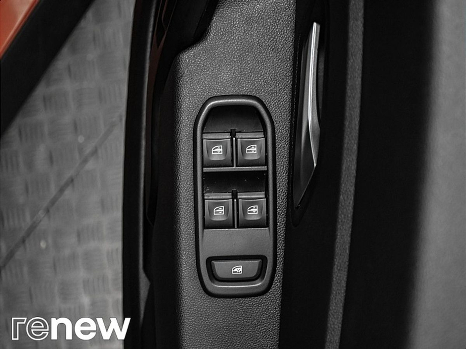 2023 Dacia Duster 1.0 TCe 90 Expression €21,490