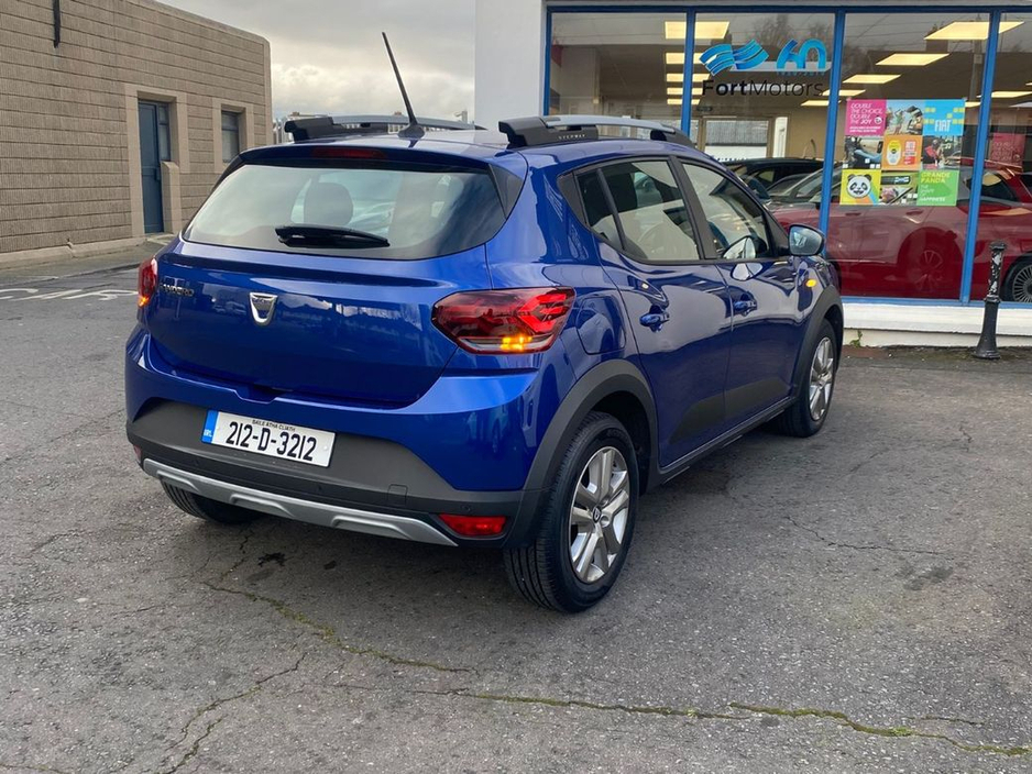 2021 Dacia Sandero - image 5