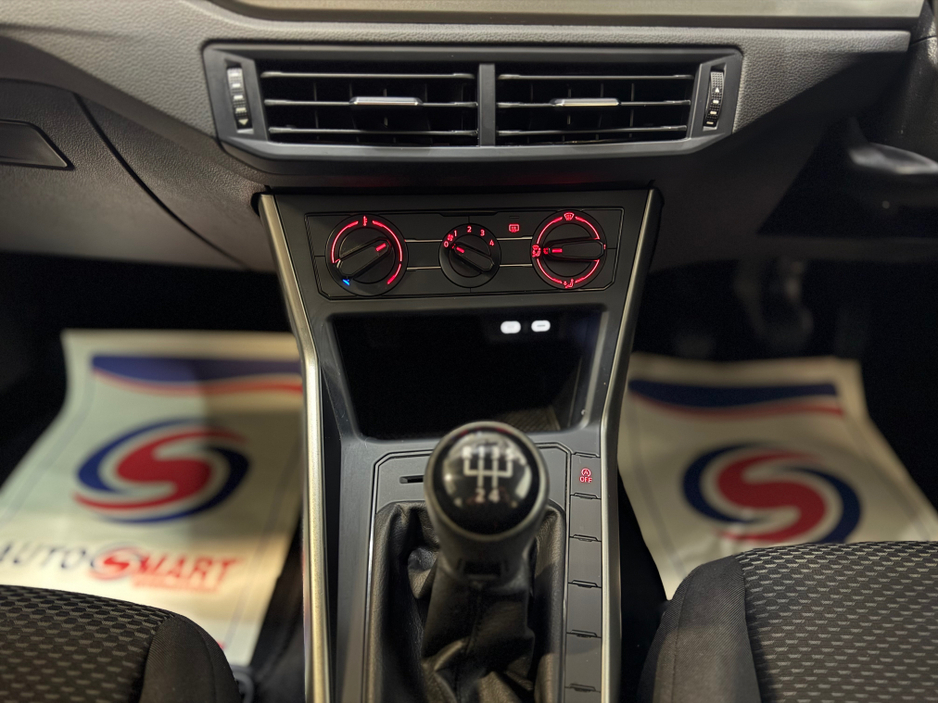 2021 Volkswagen Polo TRENDLINE 1.0 MANUAL 5SPEED 80HP 5DR €15,995