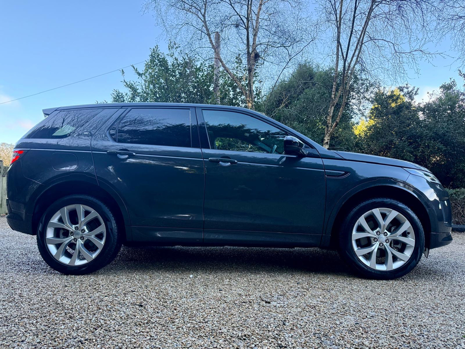 2022 Land Rover Discovery Sport P300E URBAN EDITION €40,950