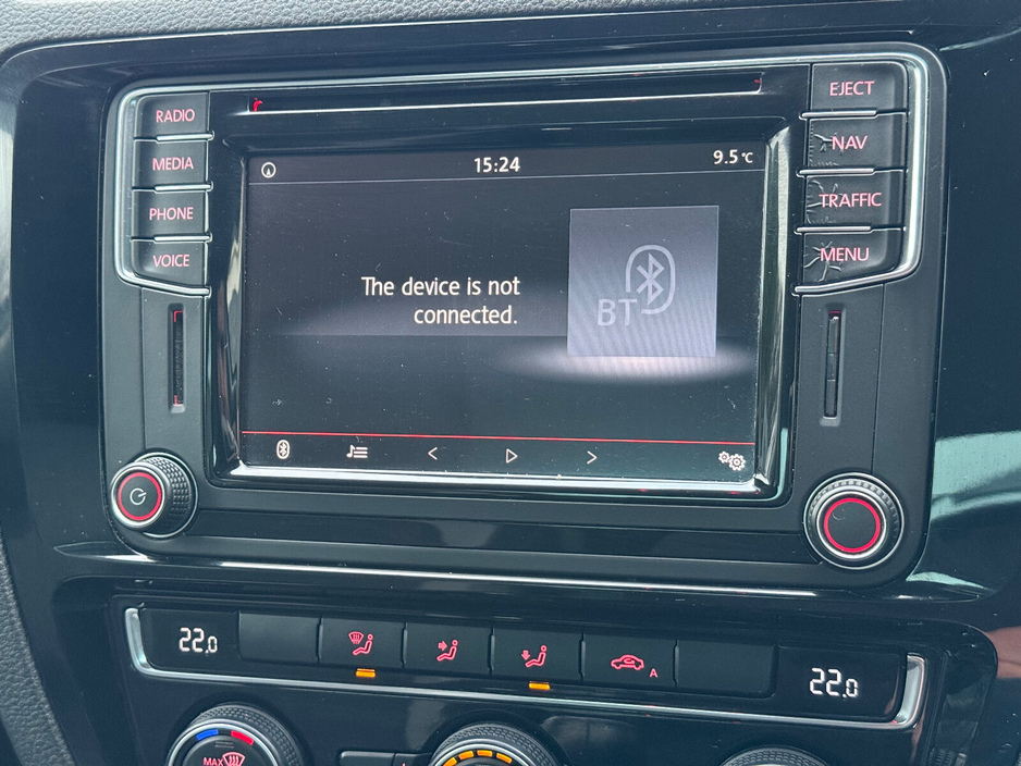 2017 Volkswagen Jetta 2.0 TDI 110HP Highline €12,950