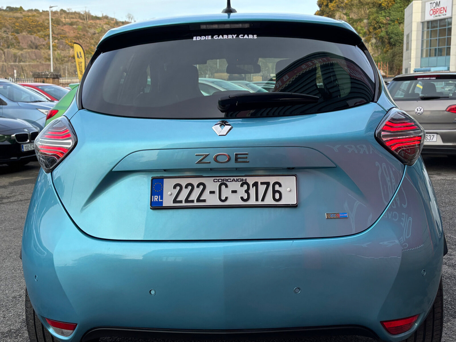 2022 Renault Zoe - image 14