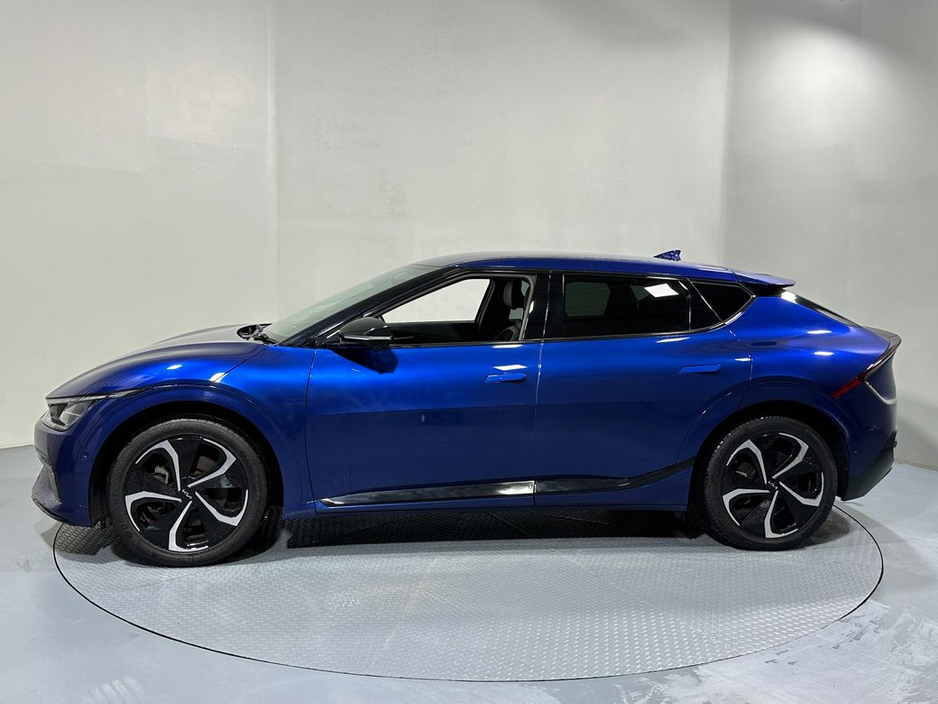 2023 Kia EV6 - image 4