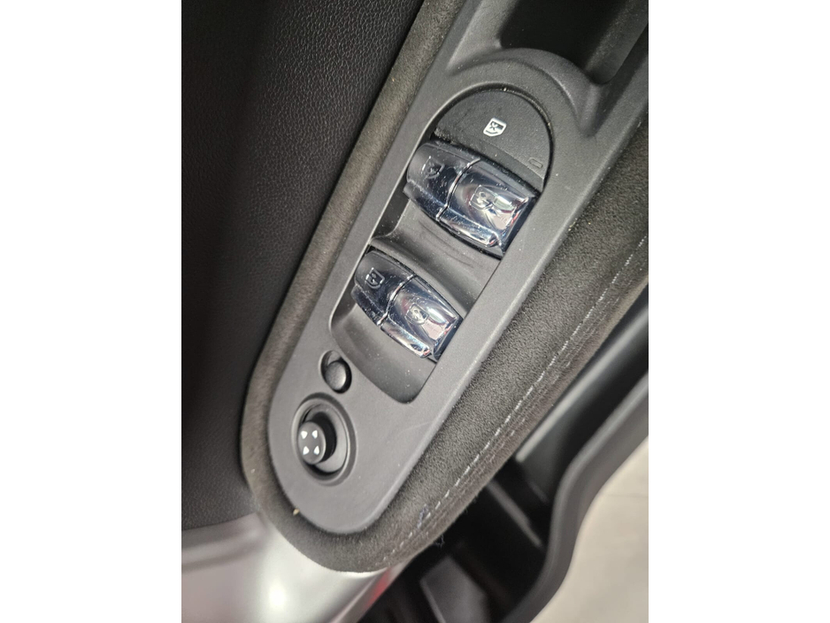 2021 MINI Countryman Cooper ALL4 Exclusive Auto €26,950