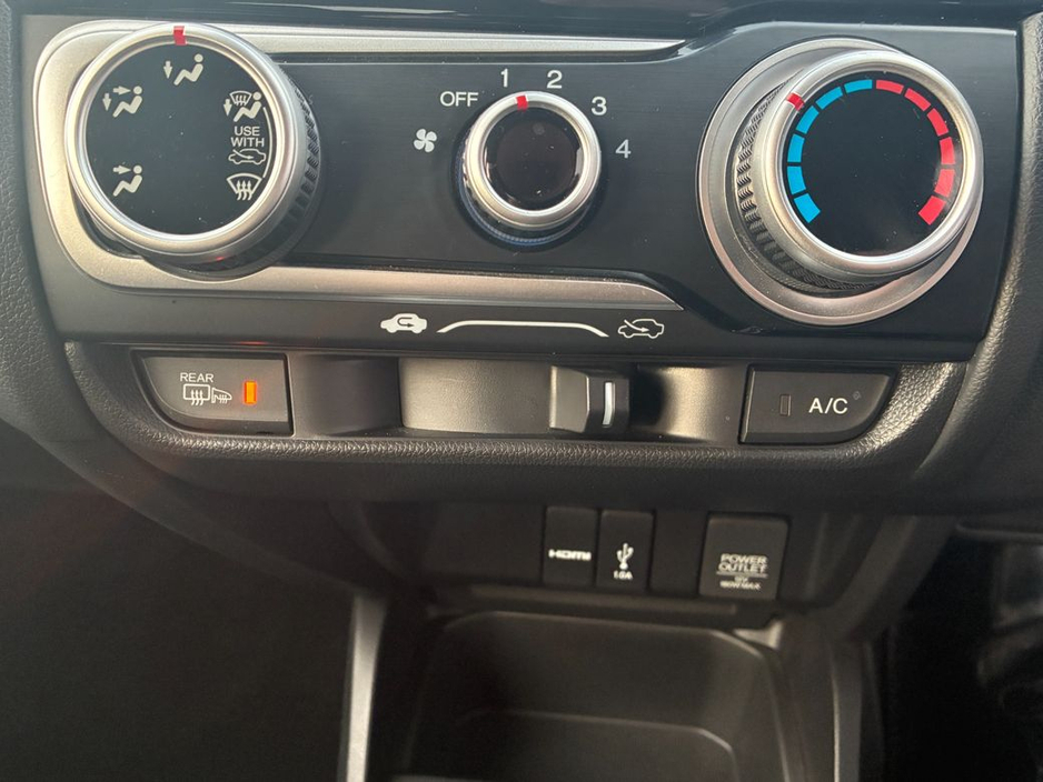 2020 Honda Jazz - image 19