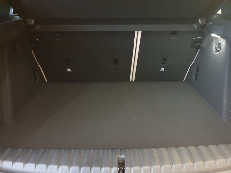 2026 BMW 1 Series - image 13