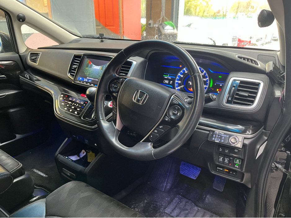 2018 Honda Odyssey - image 8