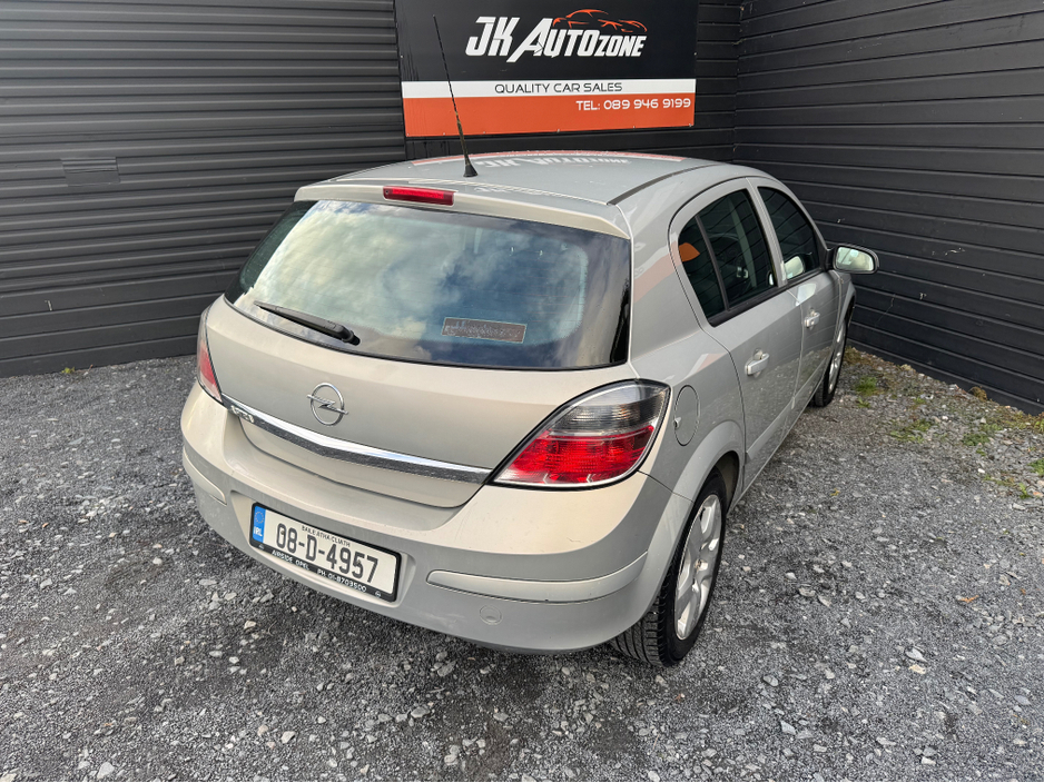 2008 Opel Astra CLUB 1.4 I 16V 5DR €2,495