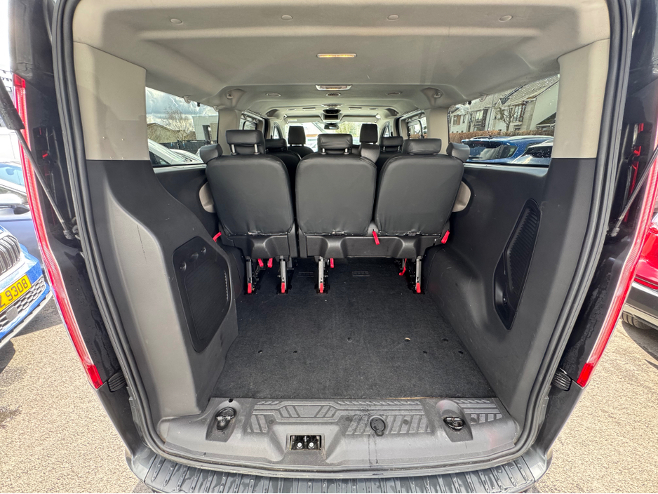 2017 Ford Tourneo Custom - image 17